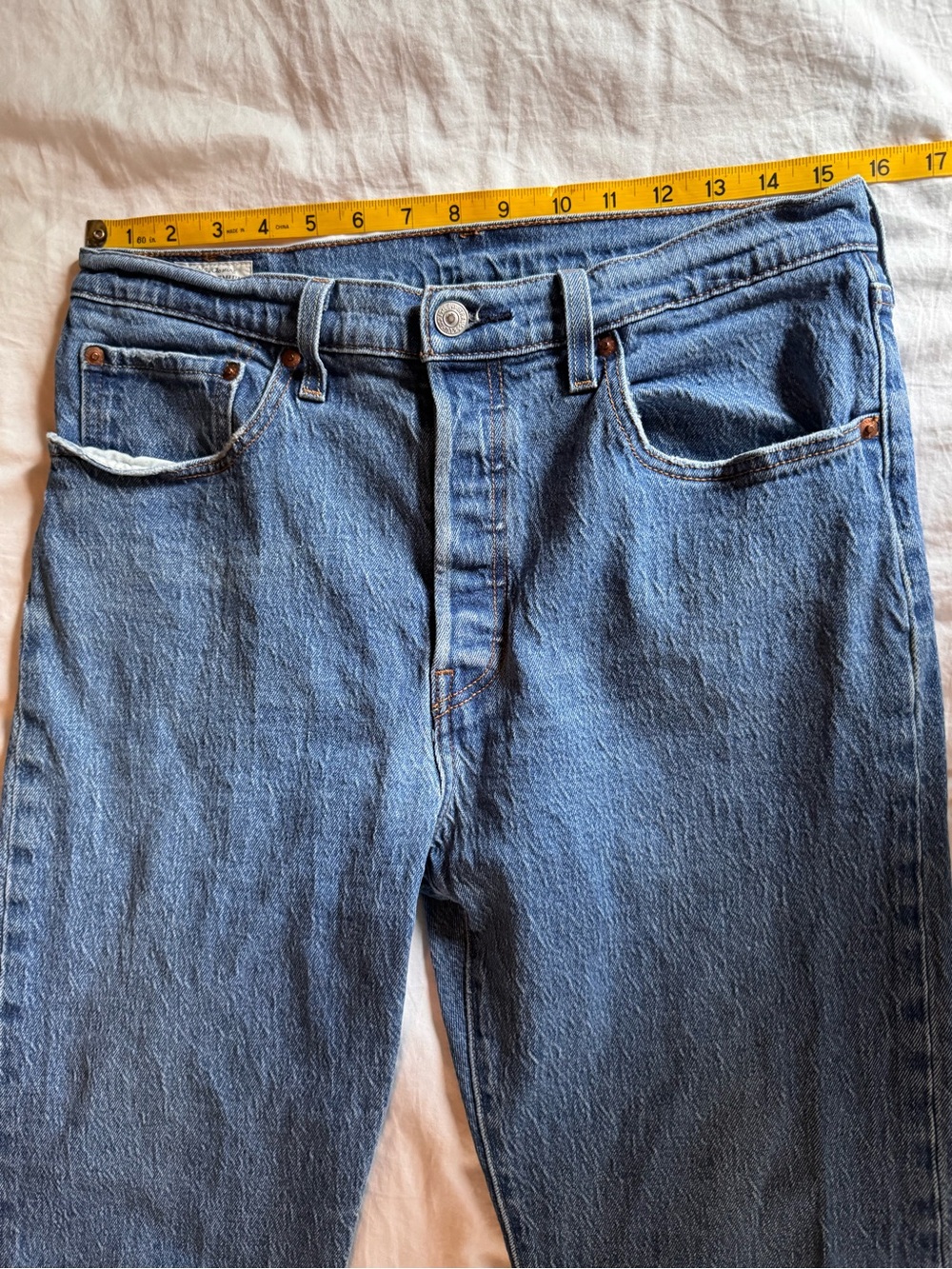 Levi’s 501 Original Crop Jeans – Jazz Pop - Picture 4 of 8